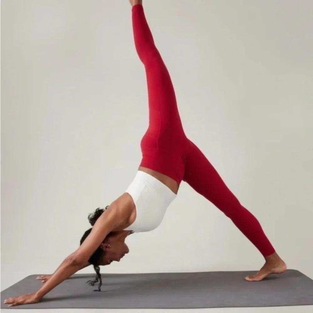 Athleta Salutation Stash Tight Red High Rise Yoga Leggings Powervita Small NWT - Picture 3 of 10